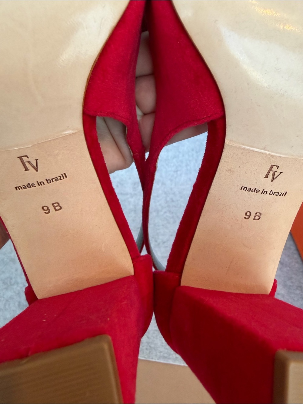 •2 Frances Valentine Retro Pump Red Velvet Size 9 - Picture 10 of 14